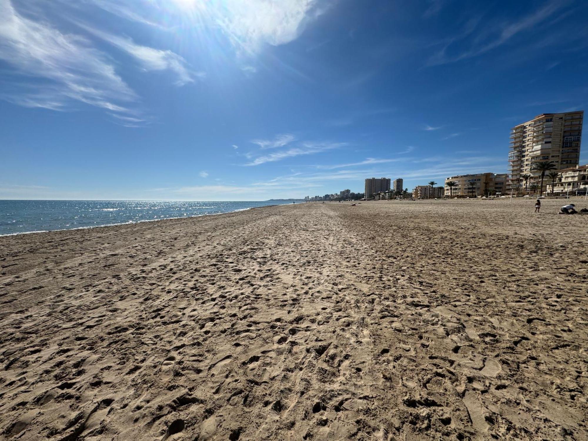 Muchavista Primera Linea De Playa By El Conserje El Campello
